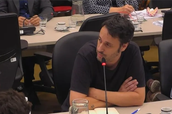 Exposición de Gervasio Muñoz en el Congreso Nacional